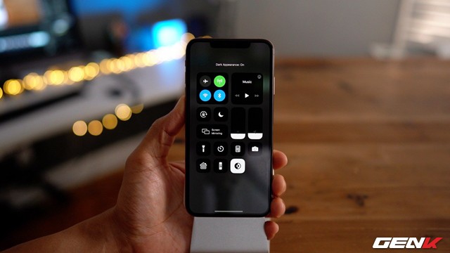 iOS 13: How to add the Dark Mode quick activation option to the Control Center