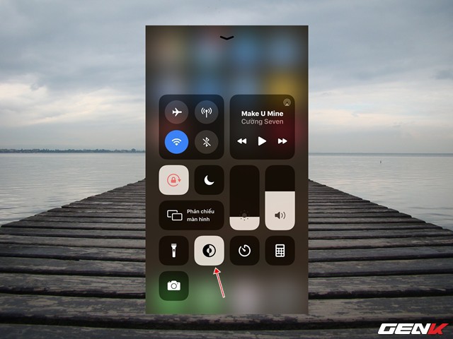 iOS 13: Cách thêm tùy chọn kích hoạt nhanh Dark Mode vào Control Center